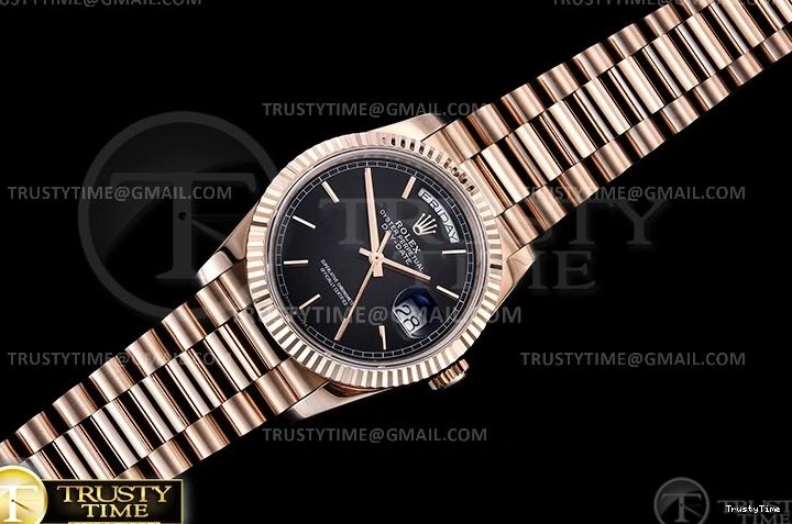 0515 Unique RDD0219D – DayDate 36mm 692